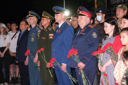 КАЛМЫКИЯ. ИО руководителя СУ принял участие во всероссийской акции «Свеча памяти»